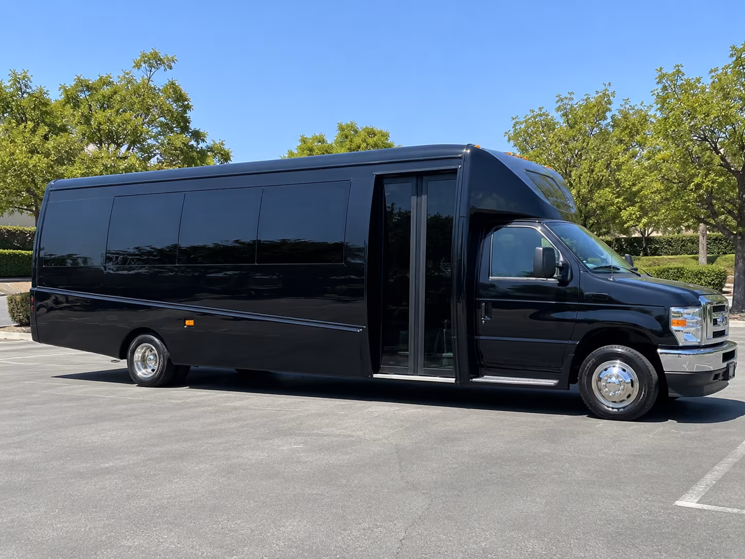 charter buses for large midland prom groups